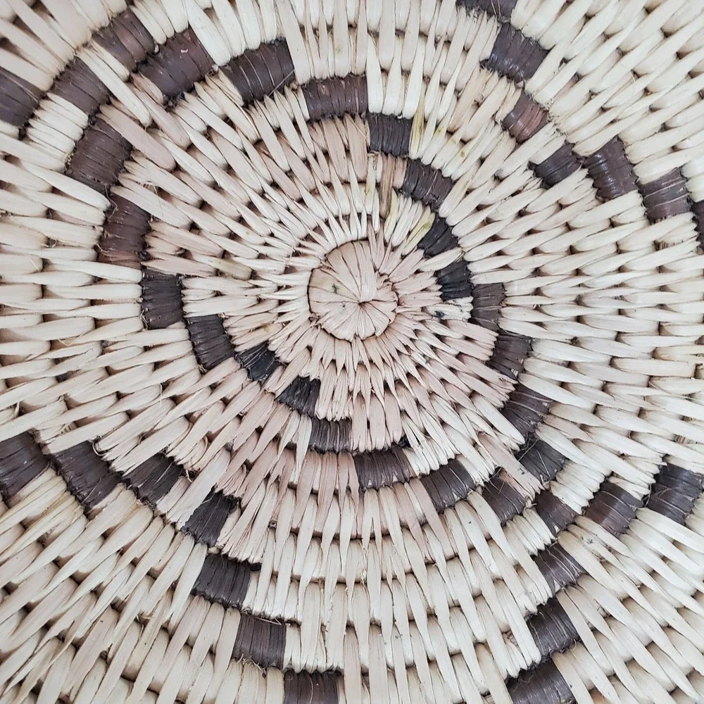 Native Woven Round Basket Decorative Wall Art‎ Natural Tan Brown 9.5 in